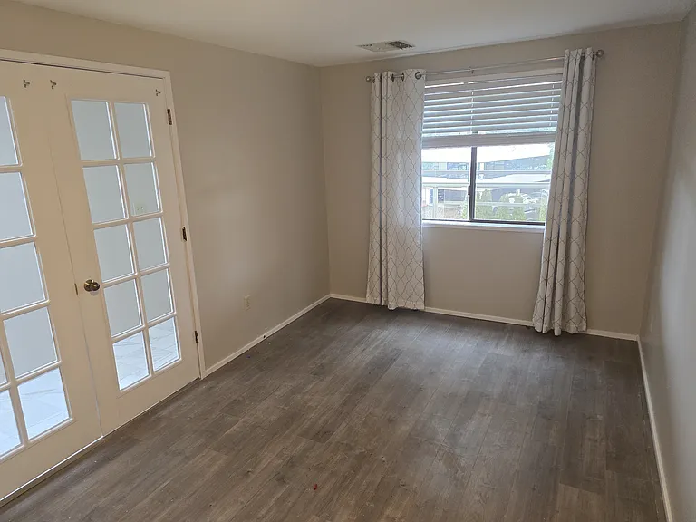 9727 NE Juanita Dr #408 — Photo 17