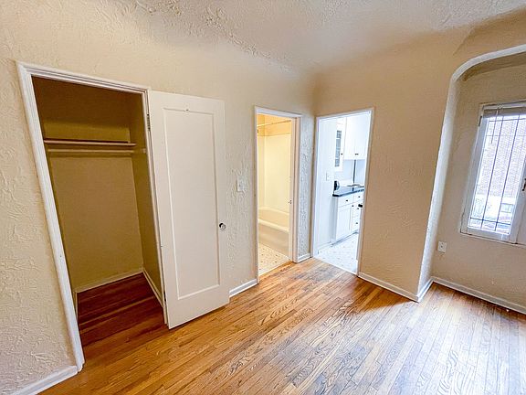 4th image of 4515 Burke Ave N #16