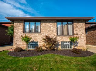 11524 S Avenue G, Chicago, IL