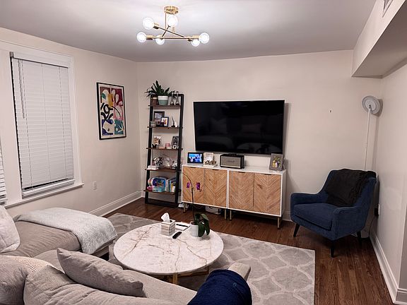 2nd image of 1 Walnut Pl #1B