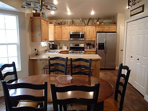 Kitchen and dining room