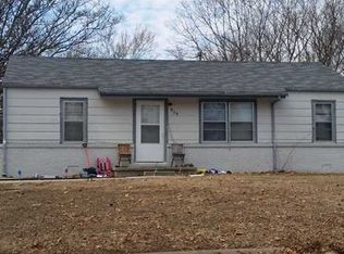 939 N Kokomo Ave, Derby, KS 67037