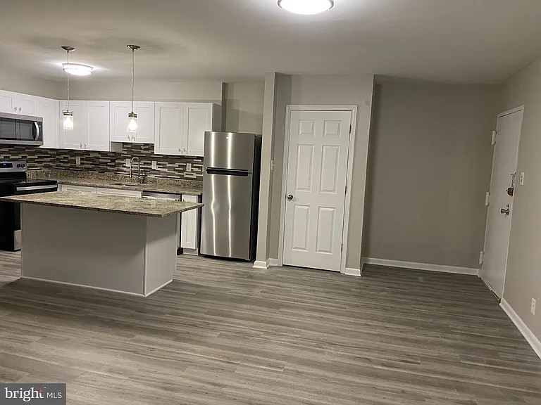 6220 Edsall Rd #401 — Photo 3