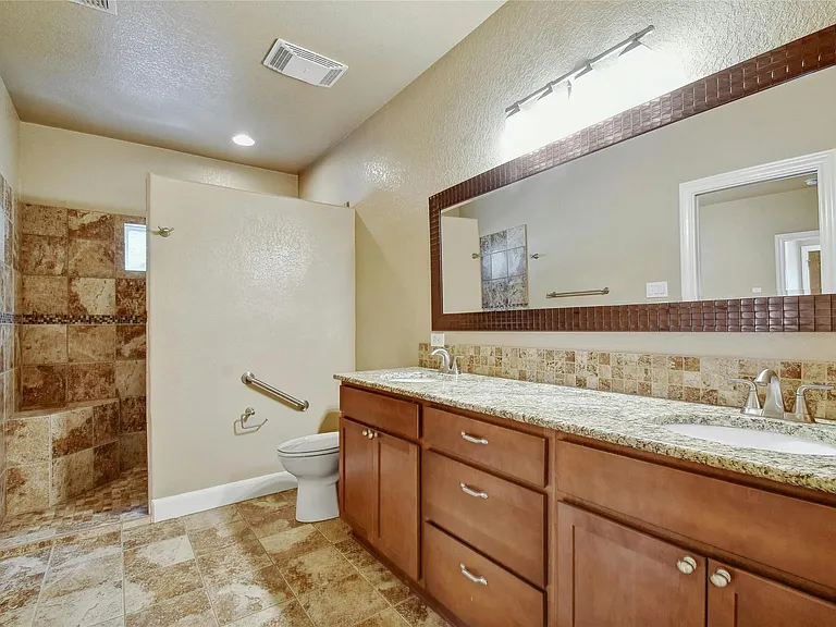 1007 Meckel Dr — Photo 15