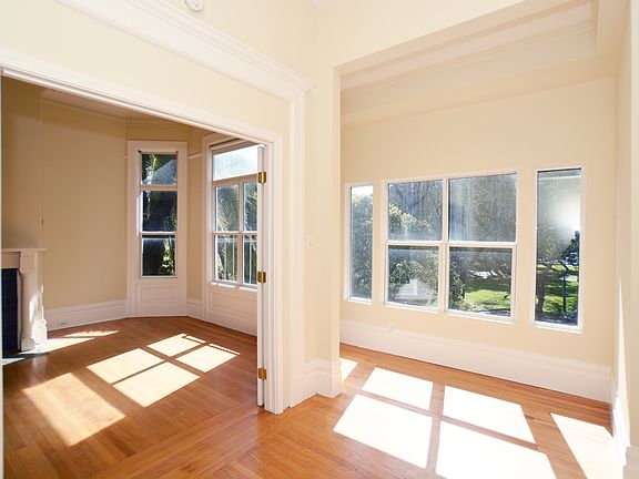 3rd image of 1560 Fell St APT 1
