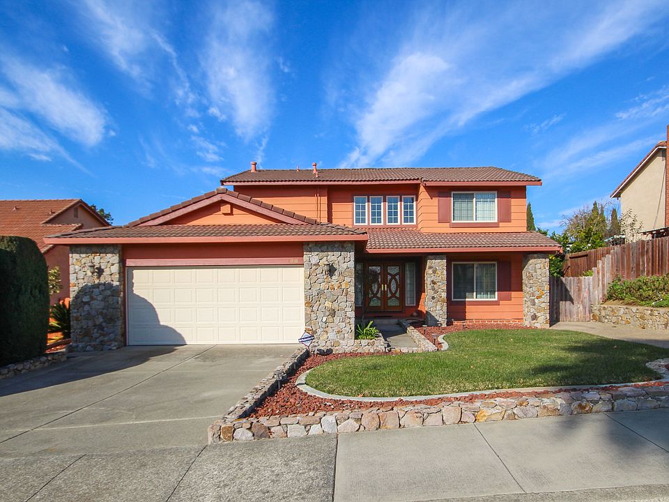1st image of 190 Emily St