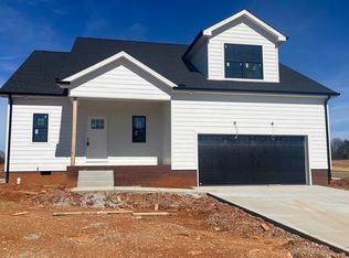 2535 Carter Farm Rd, Bowling Green, KY 42103