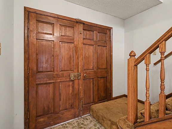 5th image of 7439 Lexie Gardner Rd