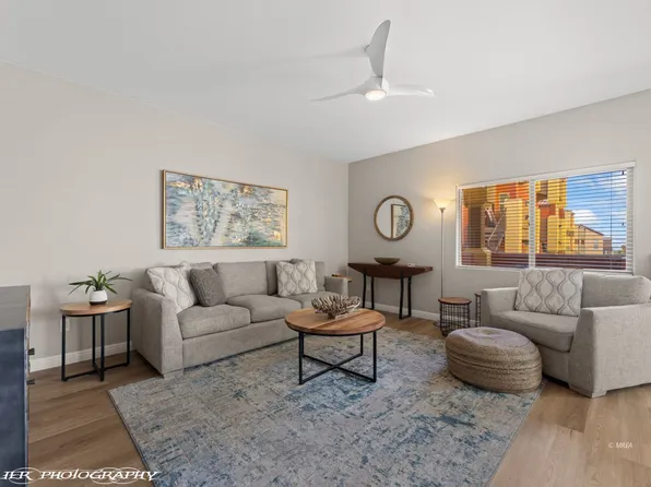 890 Kitty Hawk Dr Unit 812, Mesquite, NV 89027