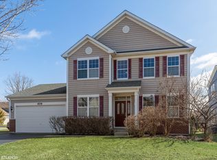 409 Mooresfield St, Elgin, IL 60124