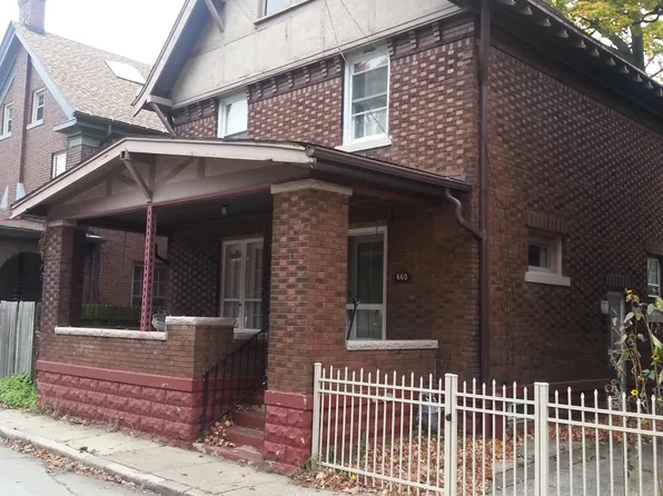 660 Downing Ct, Erie, PA 16502