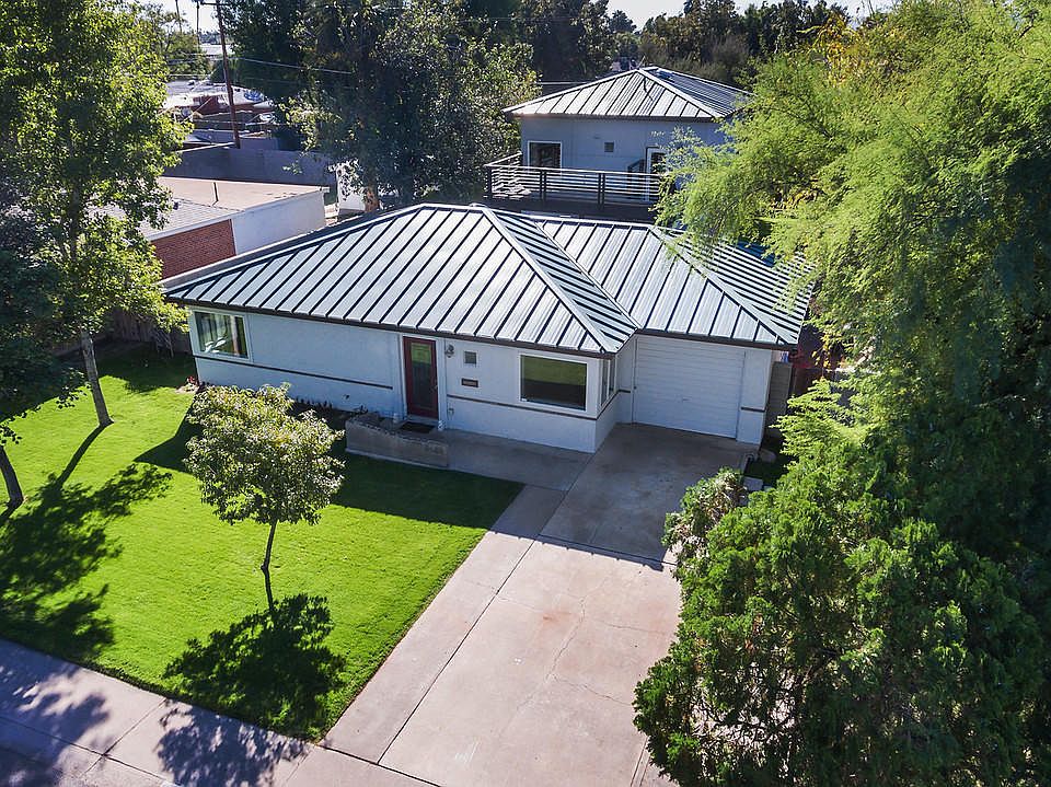 1st image of 2523 E Glenrosa Ave