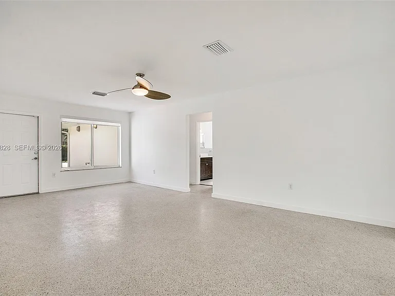 9372 Abbott Ave — Photo 4