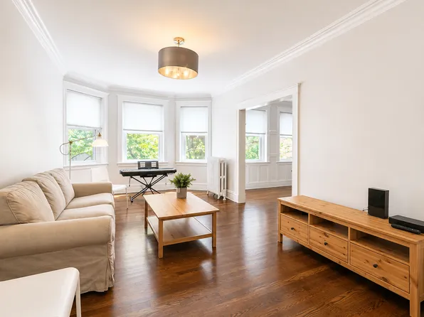 166 Fuller St #3, Brookline, MA 02446