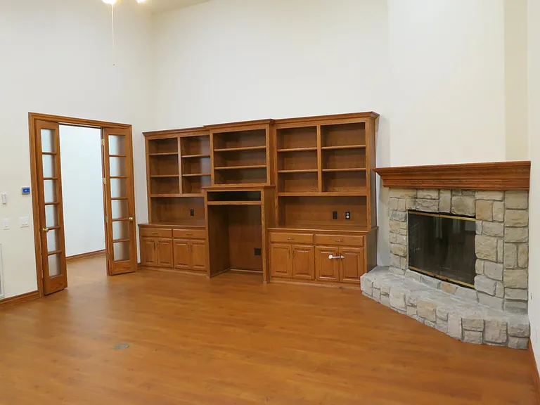 713 Pamela Cir — Photo 20