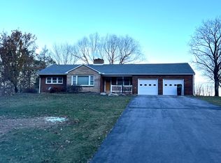 2753 Wassergass Rd, Hellertown, PA 18055