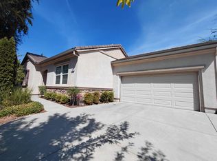 7903 Collins Isle Ln, Sacramento, CA 95831