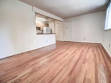 Hickory Heights Apartments