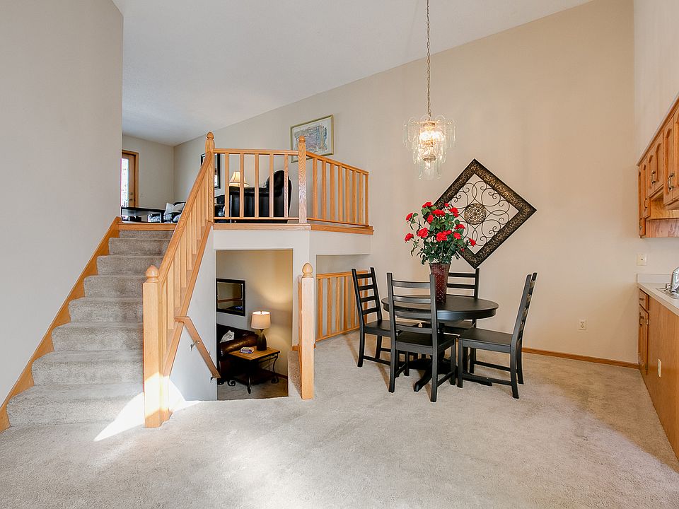 1st image of 2721 River Hills Dr S