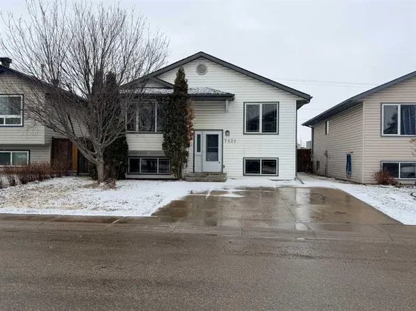 7532 E 59th Ave, Red Deer, AB T4P 3Y8