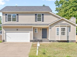 3792 McAllister Dr, Clarksville, TN 37042