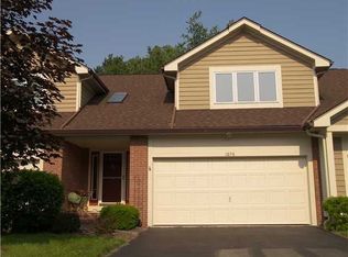 1076 Hillsboro Cove Cir, Webster, NY 14580