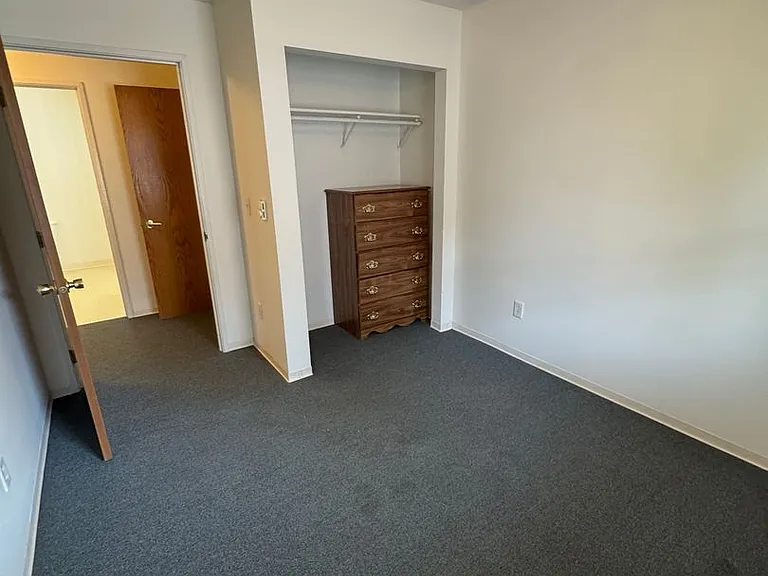 90 E Gridley Ave — Photo 56