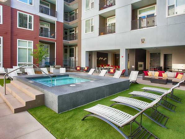 AMLI Denargo Market | 2525 Wewatta Way, Denver, CO