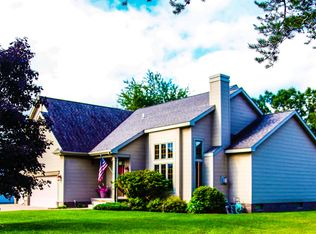 220 Aspen Dr, Ishpeming, MI 49849