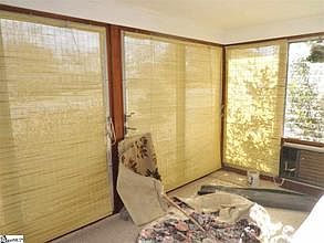 2nd image of 13 Leland Cir
