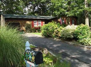 223 Lower Rocky Point Rd, Sound Beach, NY 11789