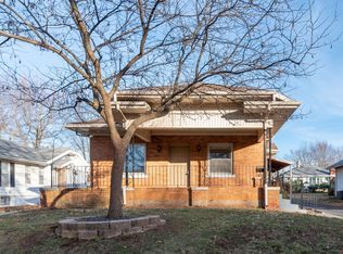 1120 S Roanoke Ave, Springfield, MO 65807