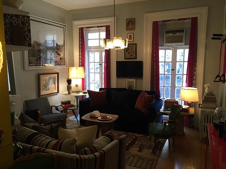 30 E 13th St #2 — Photo 5