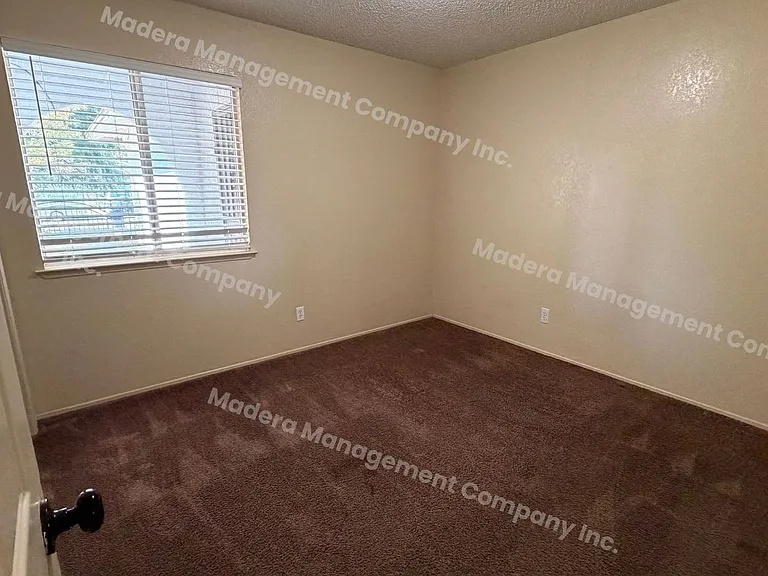 1312 Sanarita Way — Photo 14