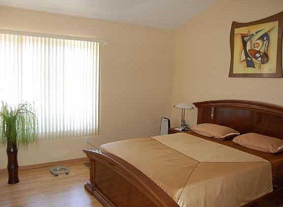 5th image of 7700 Parkway Dr Unit 19