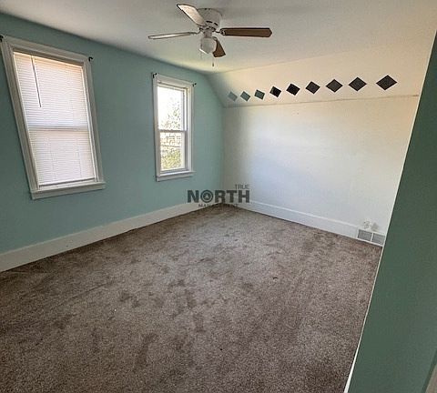 3rd image of 307 1st Ave W #3