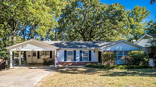 7902 Harmon Dr Photo 1