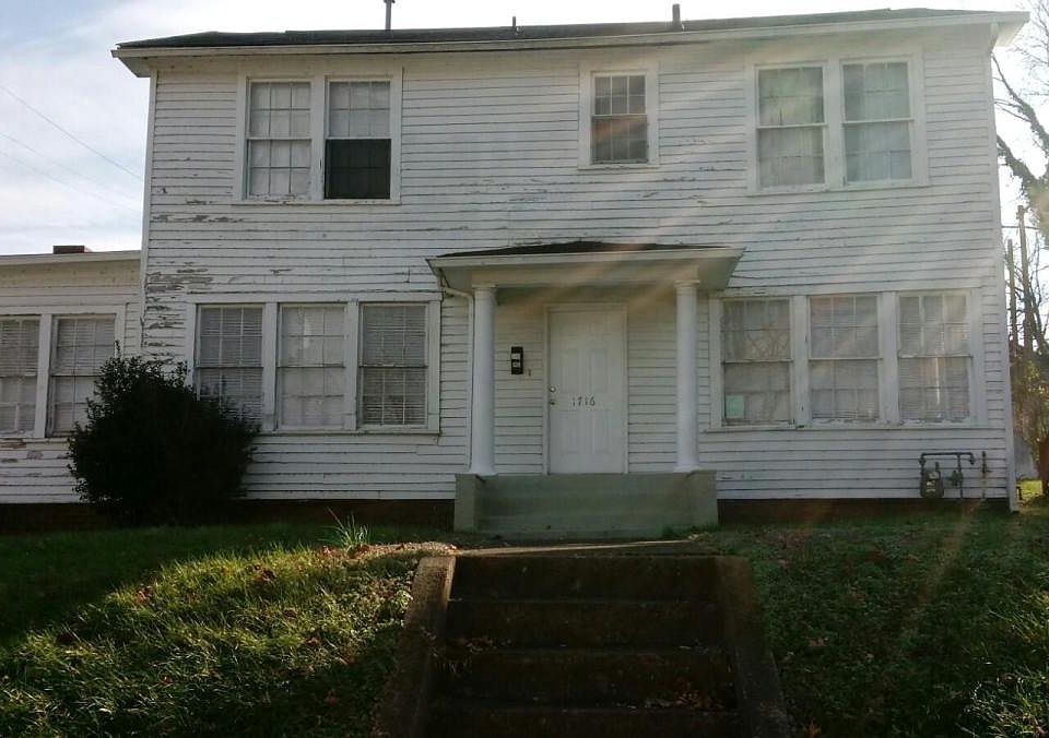 1st image of 1716 E 5th Ave
