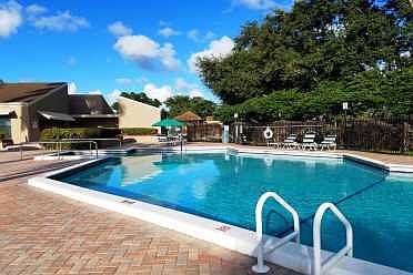 Home For Sale In Villas West