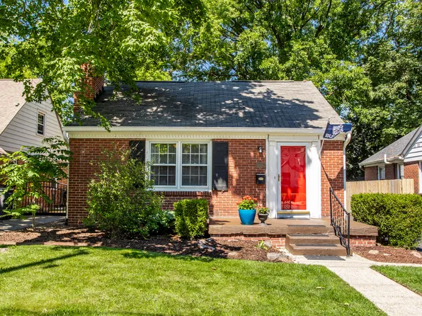 4626 Boulevard Pl, Indianapolis, IN 46208