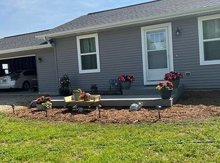 1423 Blue Ridge Ave, Rockford, IL 61101