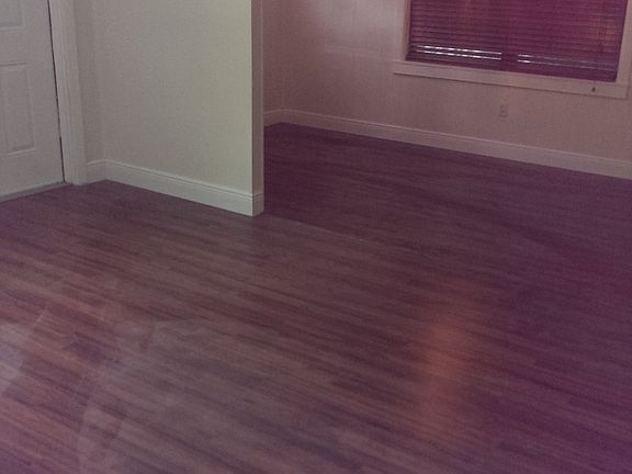 2nd image of 1314 E Flora St