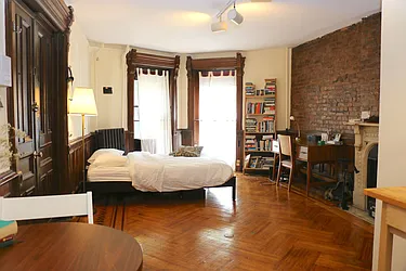 Rented by Harriet Brand, LREB