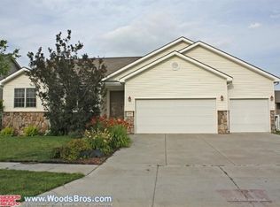 10440 N 151st St, Waverly, NE 68462
