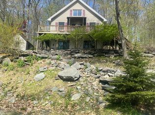 125 Sunset Dr, Milford, PA 18337