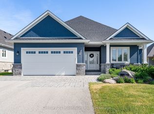 176 Cobble Beach Dr, Georgian Bluffs, ON N0H 1S0