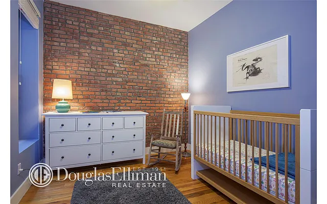 Sold by Douglas Elliman | media 19