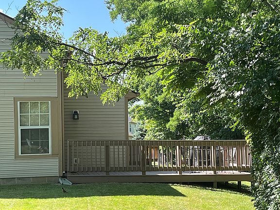 3rd image of 5938 Polonius Dr