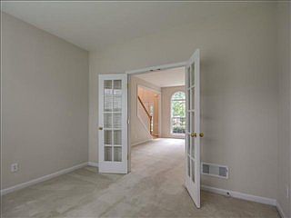 5th image of 5549 Nevil Point