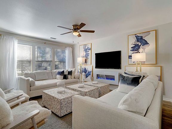 2nd image of 302 Blessinger Dr #342L